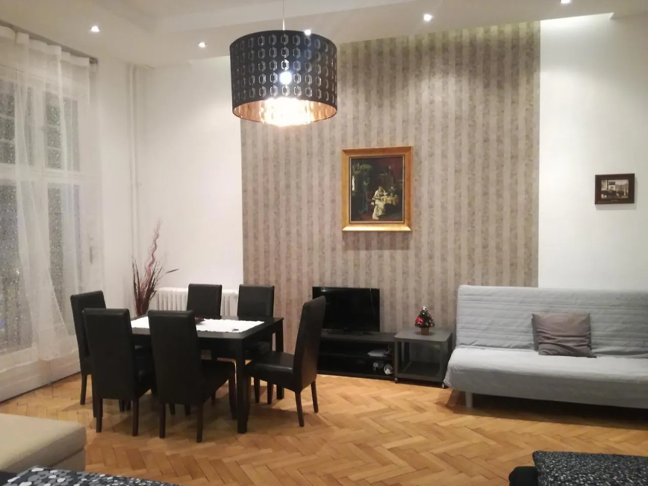 Lovely Condo With A View On Vorosmarty Square Budapest Apartment